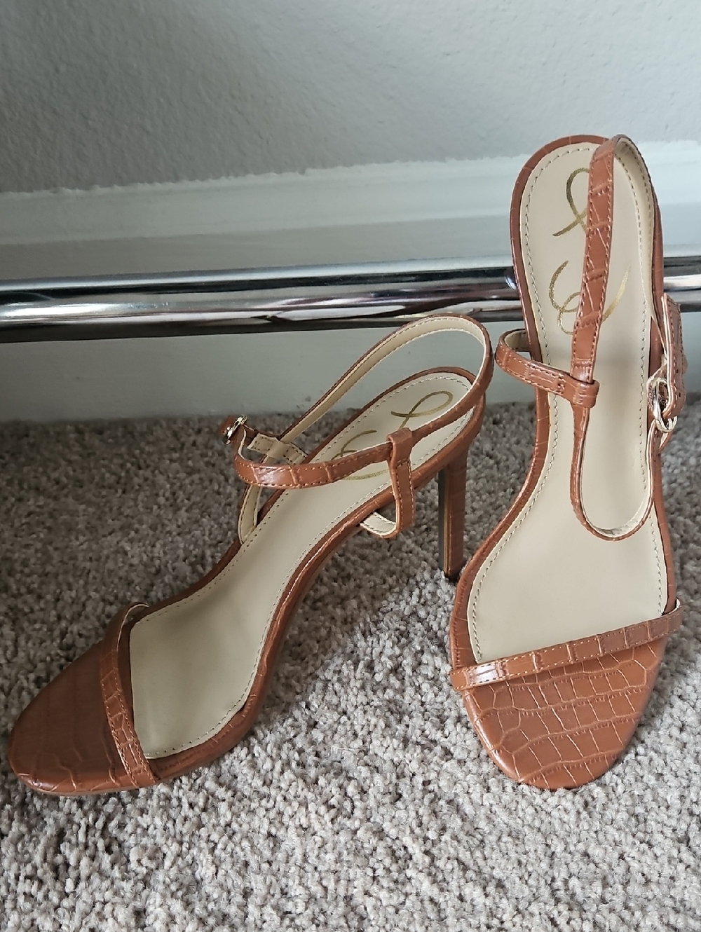 Women's Tan Croc-Texture Stiletto Sandals